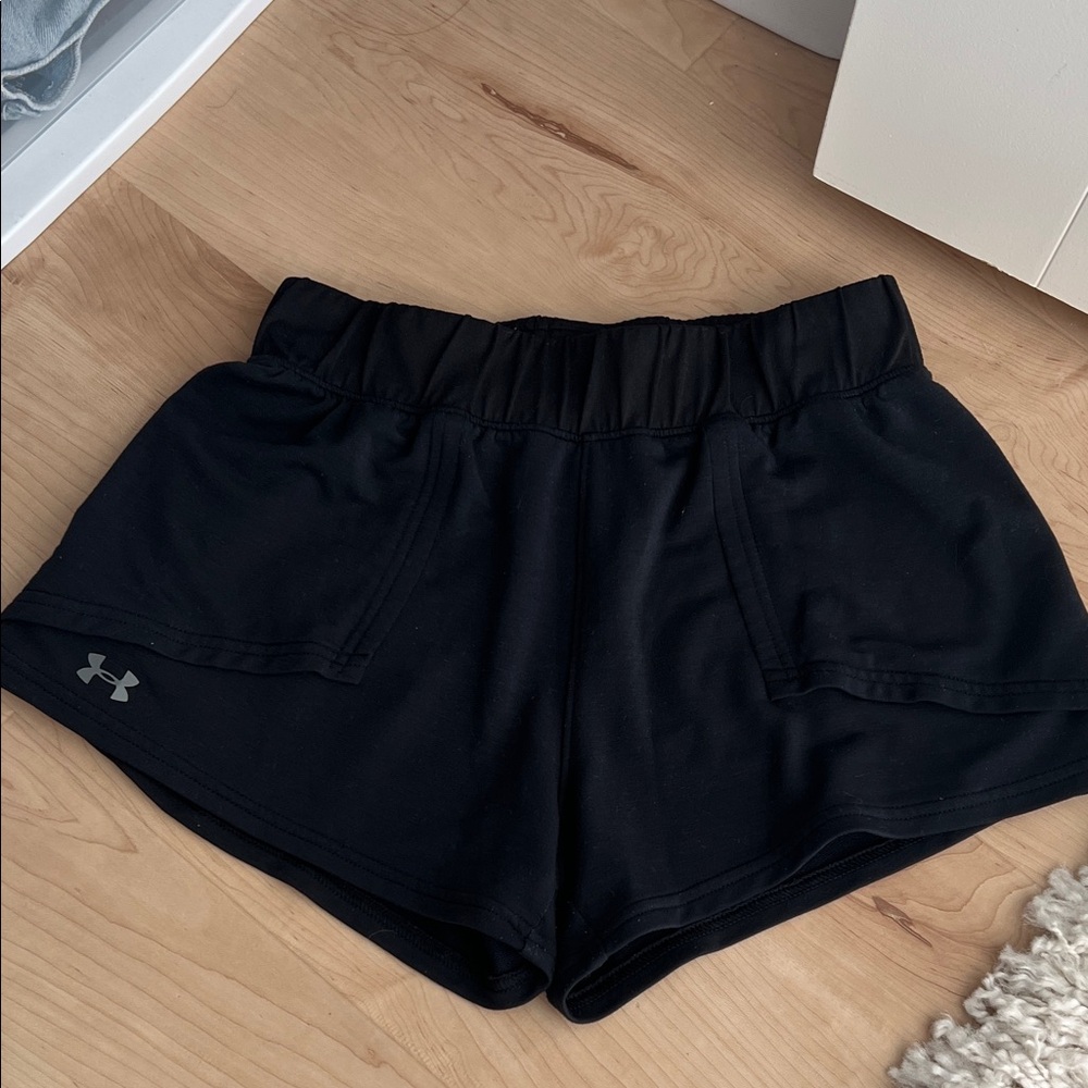 Under Armour Black Women's Athletic Training Shorts XS
